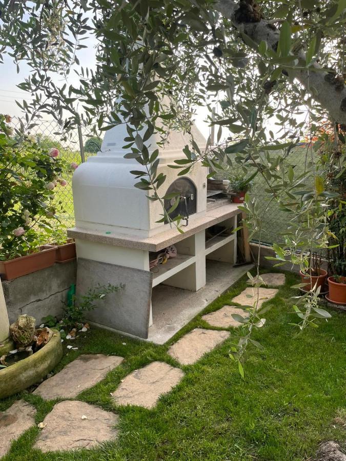 Casa Vacanze Collina Del Lago Pastrengo Exteriör bild